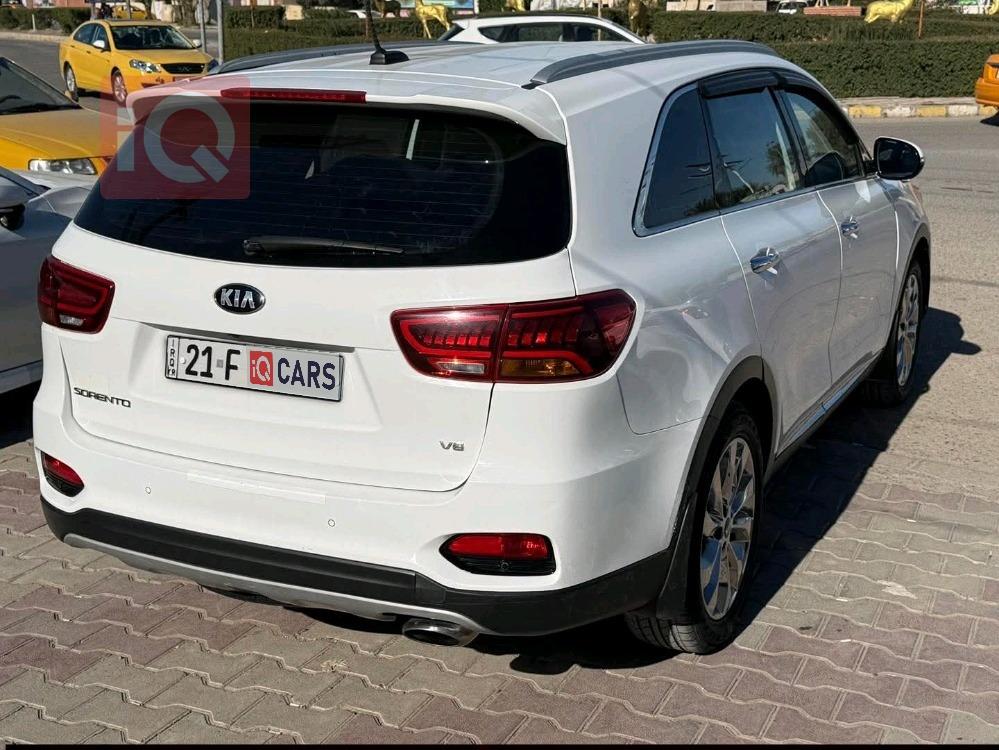 كيا سورينتو